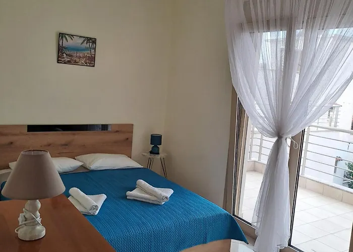 Holiday's Kavala's * Néa Péramos